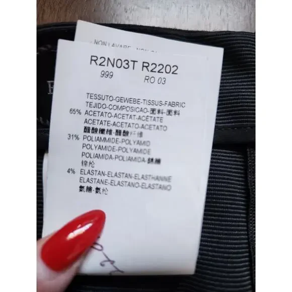 NWT Emporio Armani Black Ribbed Pencil Skirt Size 42 Stretch Knee Length Chic - Picture 4 of 8